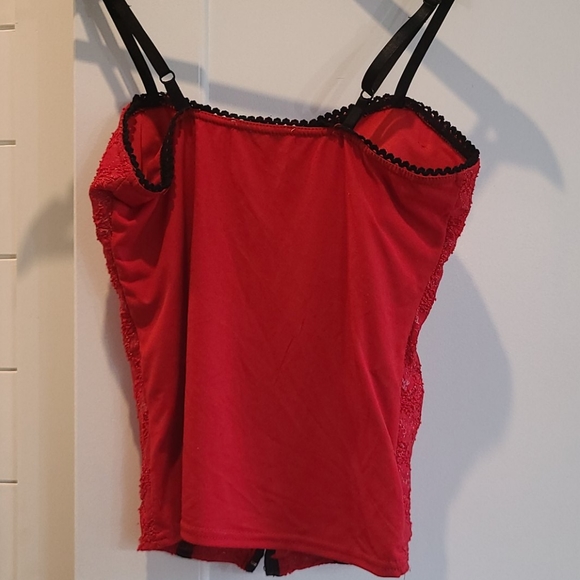 Top - Picture 4 of 5